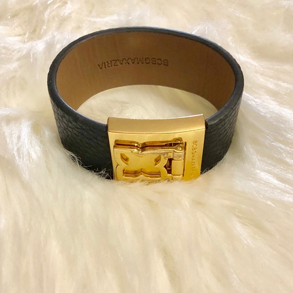 BCBGMaxAzria Jewelry - bcbgmaxzaria icon flip locket bracelet 